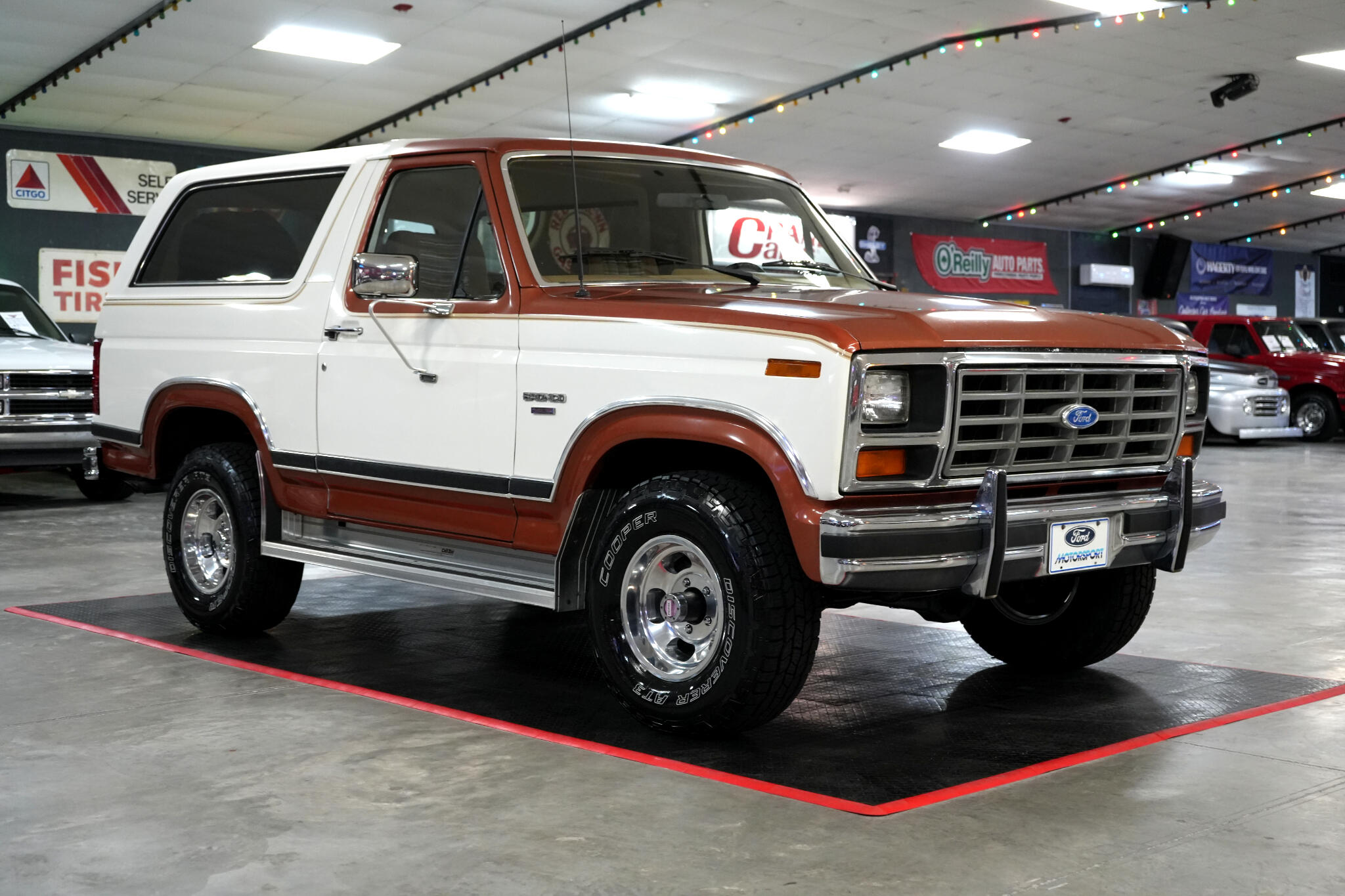 1984 Ford Bronco 25