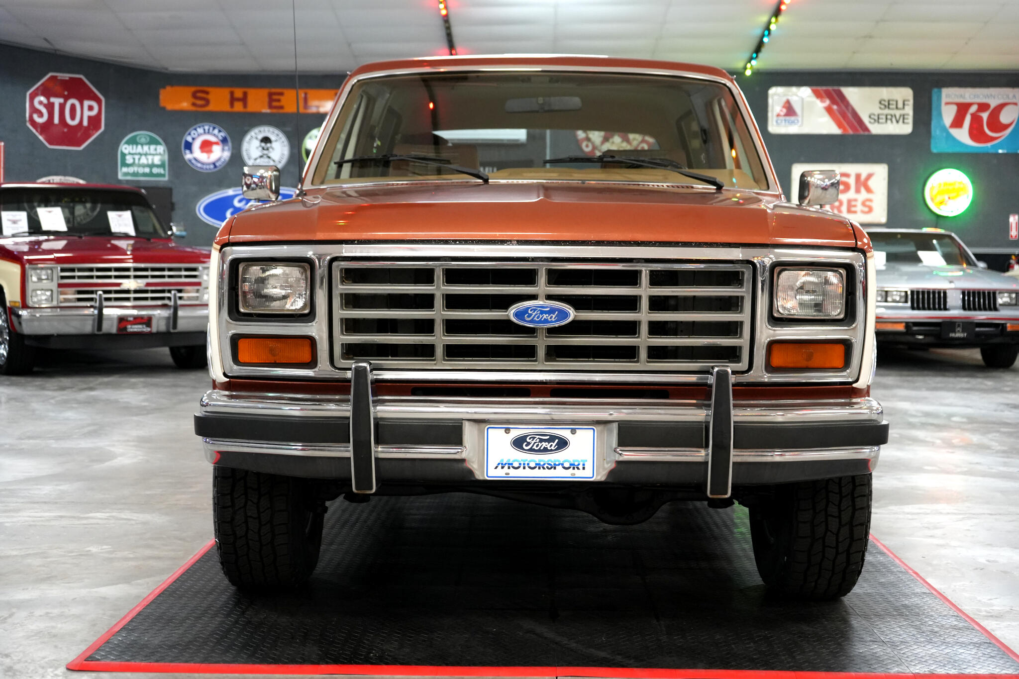 1984 Ford Bronco 26