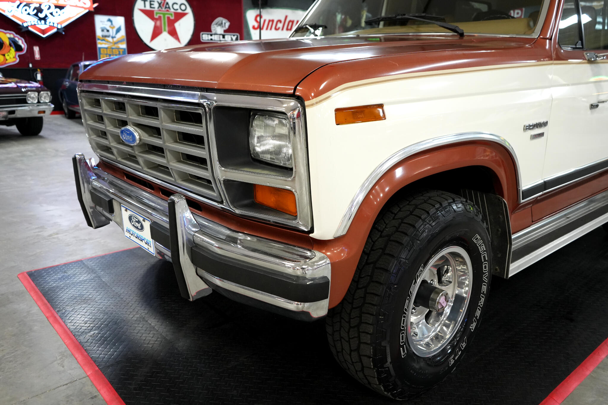 1984 Ford Bronco 27