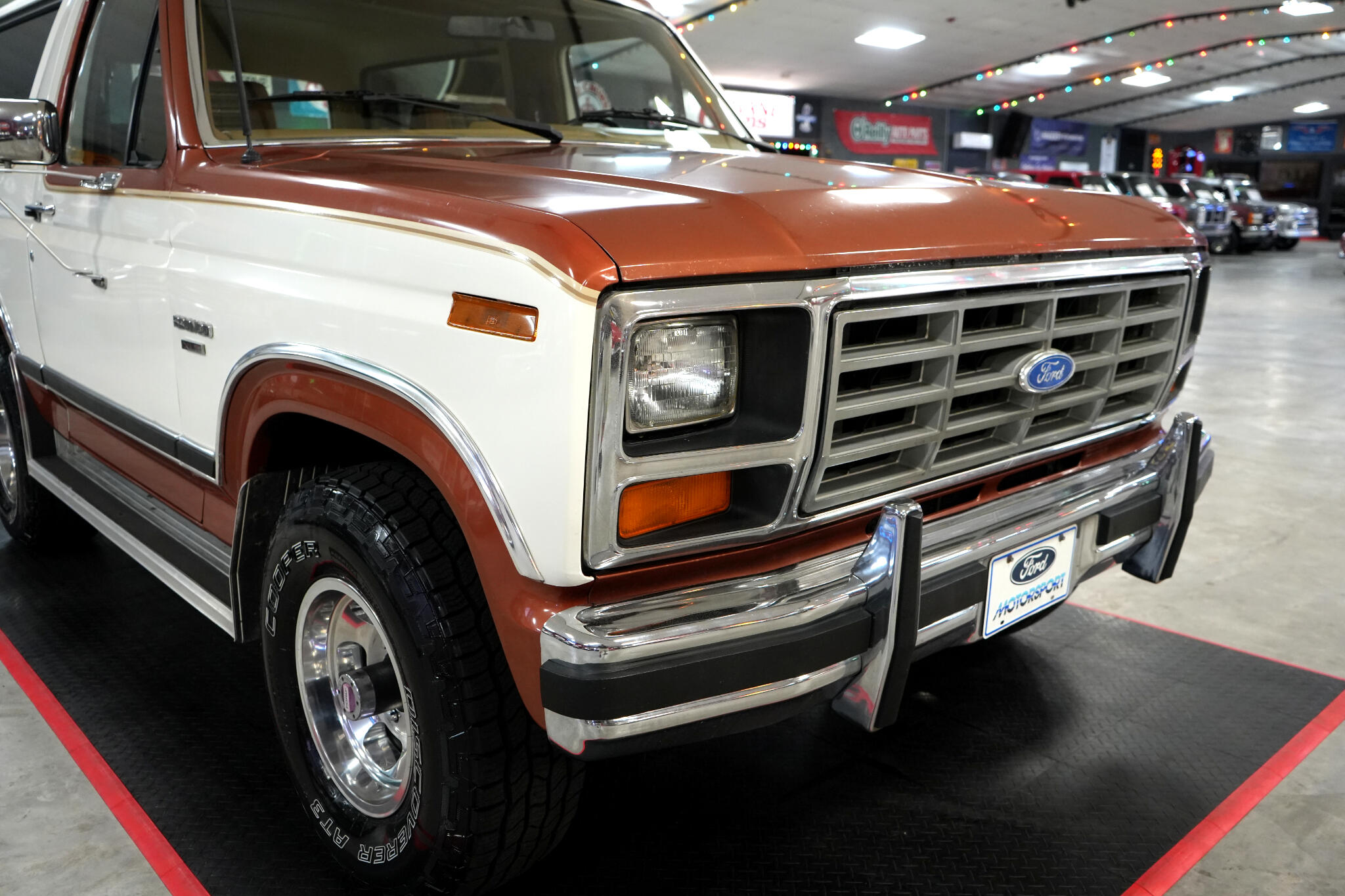 1984 Ford Bronco 30