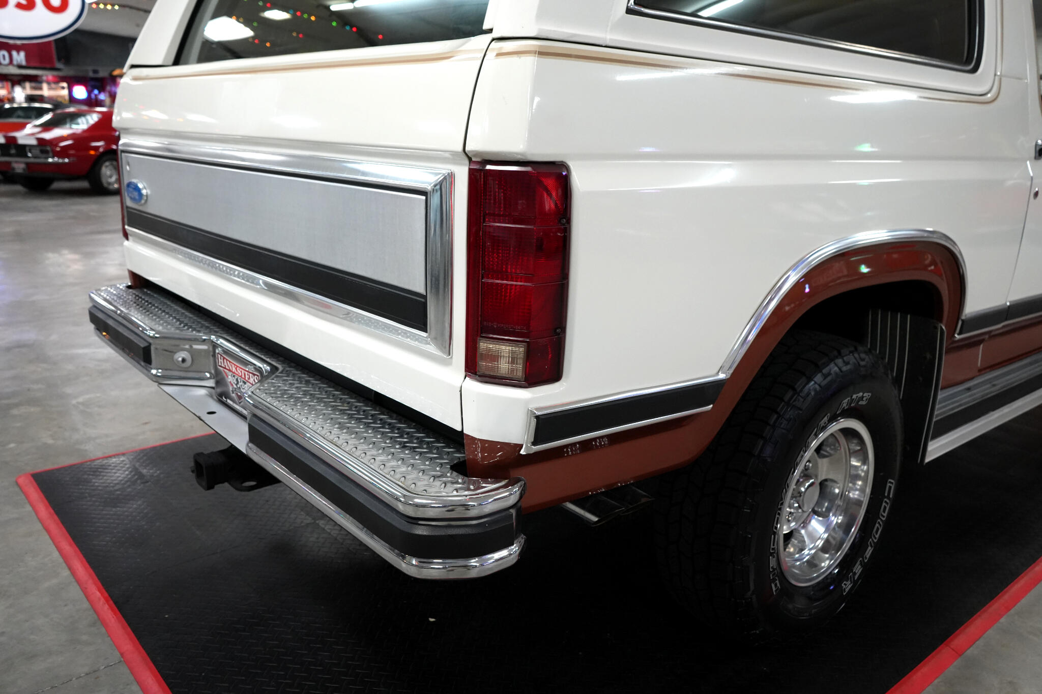 1984 Ford Bronco 45