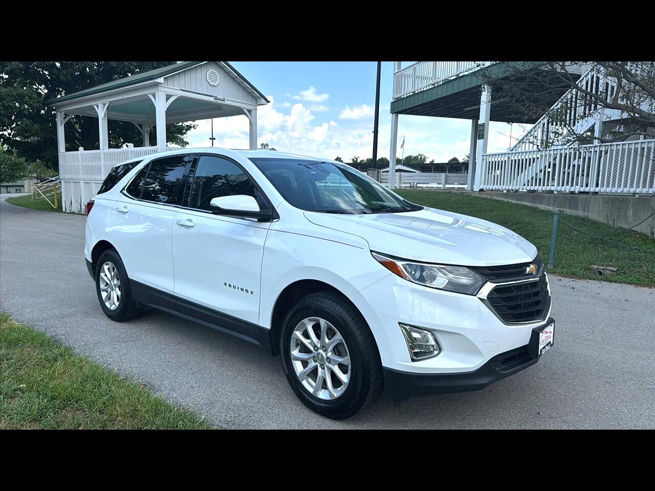 2019 Chevrolet Equinox LT Sport Utility 4D