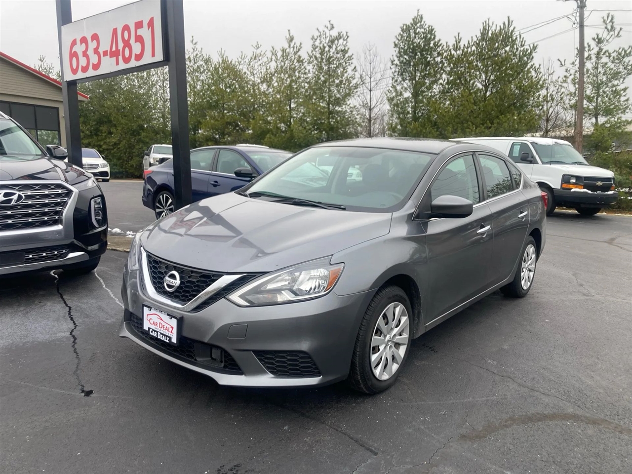 2019 Nissan Sentra S's photo