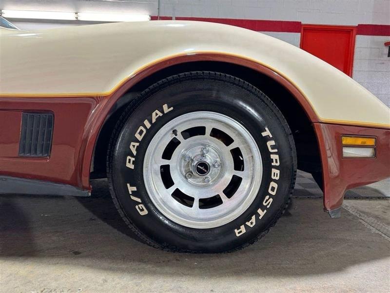 Chevrolet Corvette  1981 Chevrolet Corvette  1981