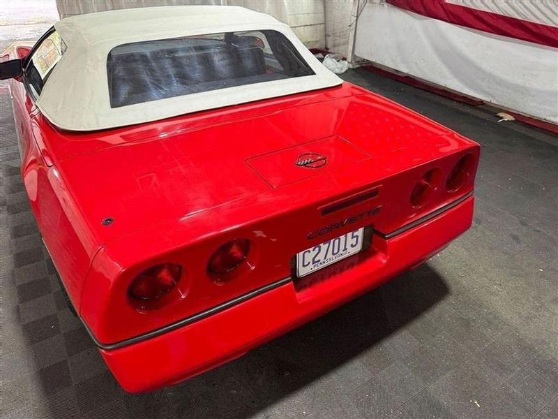 Chevrolet Corvette 2dr Convertible 1989