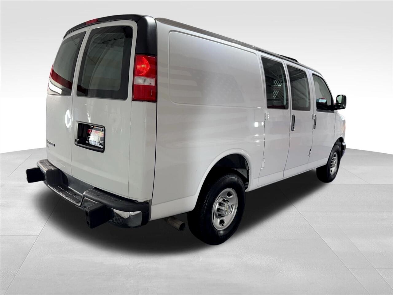 2023 Chevrolet Express 2500 Work Van photo 4