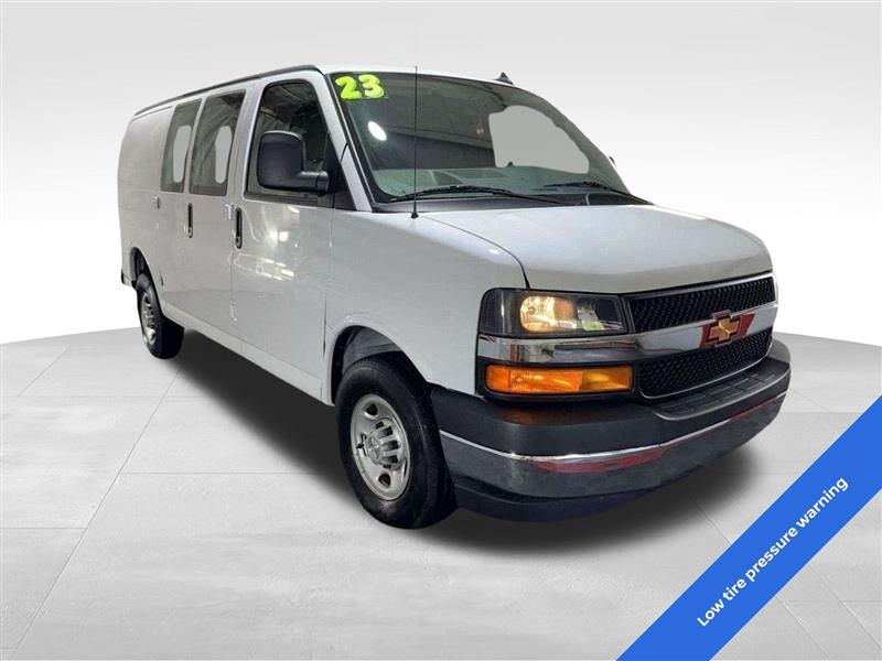 Chevrolet Express Cargo Van RWD 2500 135" 2023 Chevrolet Express Cargo Van RWD 2500 135" 2023