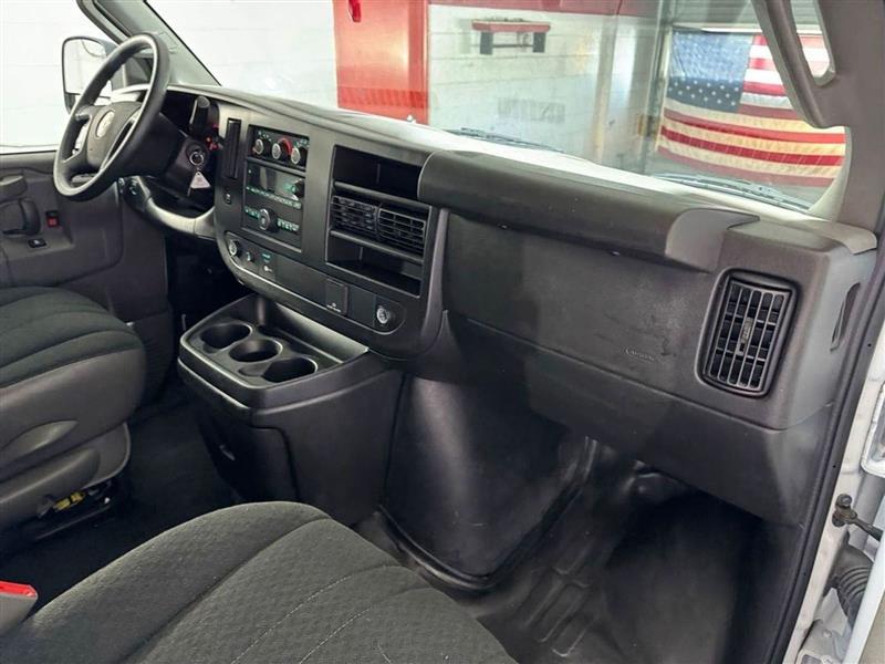 Chevrolet Express Cargo Van RWD 2500 135" 2023 Chevrolet Express Cargo Van RWD 2500 135" 2023