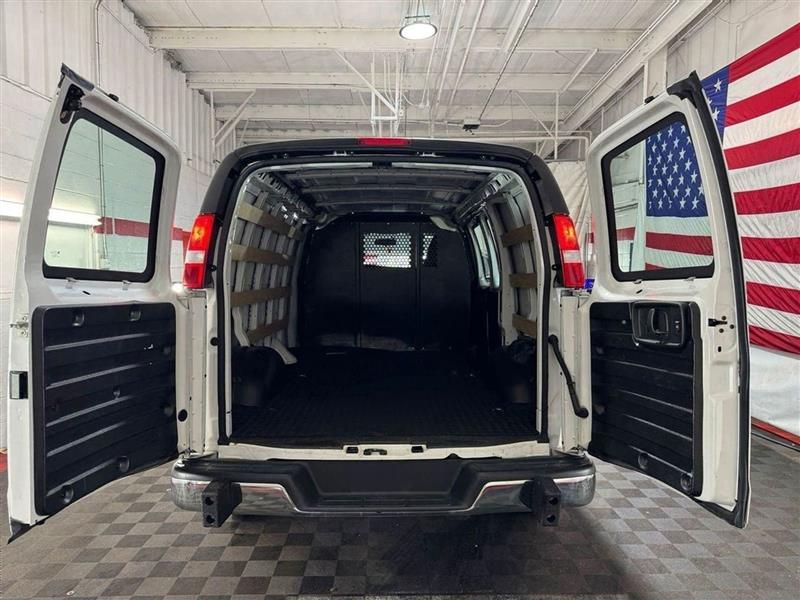 Chevrolet Express Cargo Van RWD 2500 135" 2023 Chevrolet Express Cargo Van RWD 2500 135" 2023