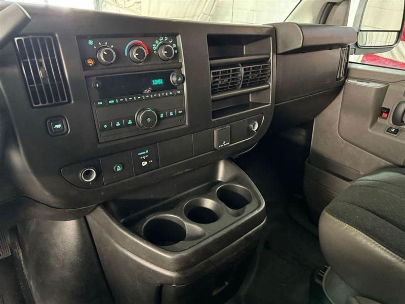 Chevrolet Express Cargo Van RWD 2500 135" 2023 Chevrolet Express Cargo Van RWD 2500 135" 2023