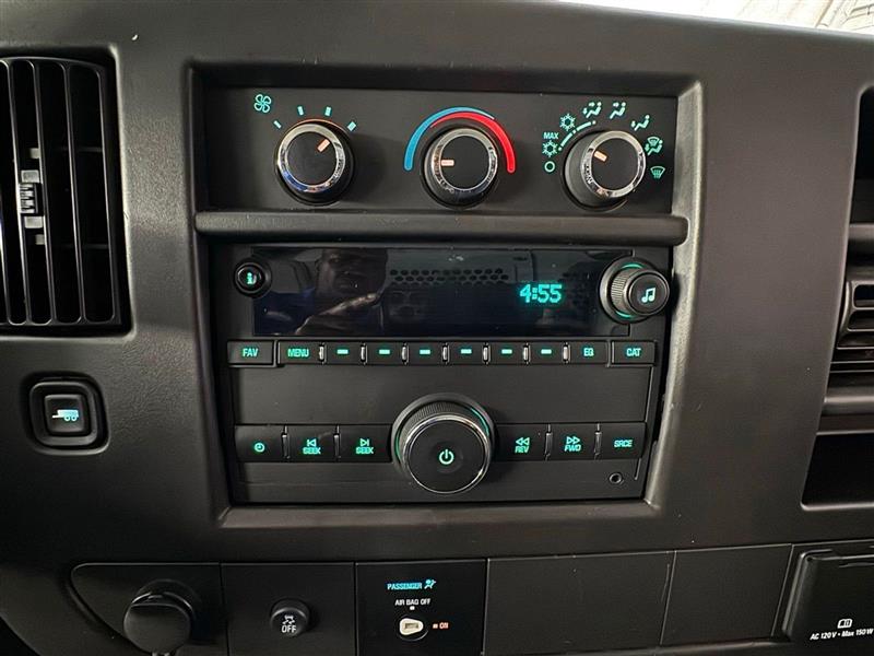 Chevrolet Express Cargo Van RWD 3500 135" 2020 Chevrolet Express Cargo Van RWD 3500 135" 2020
