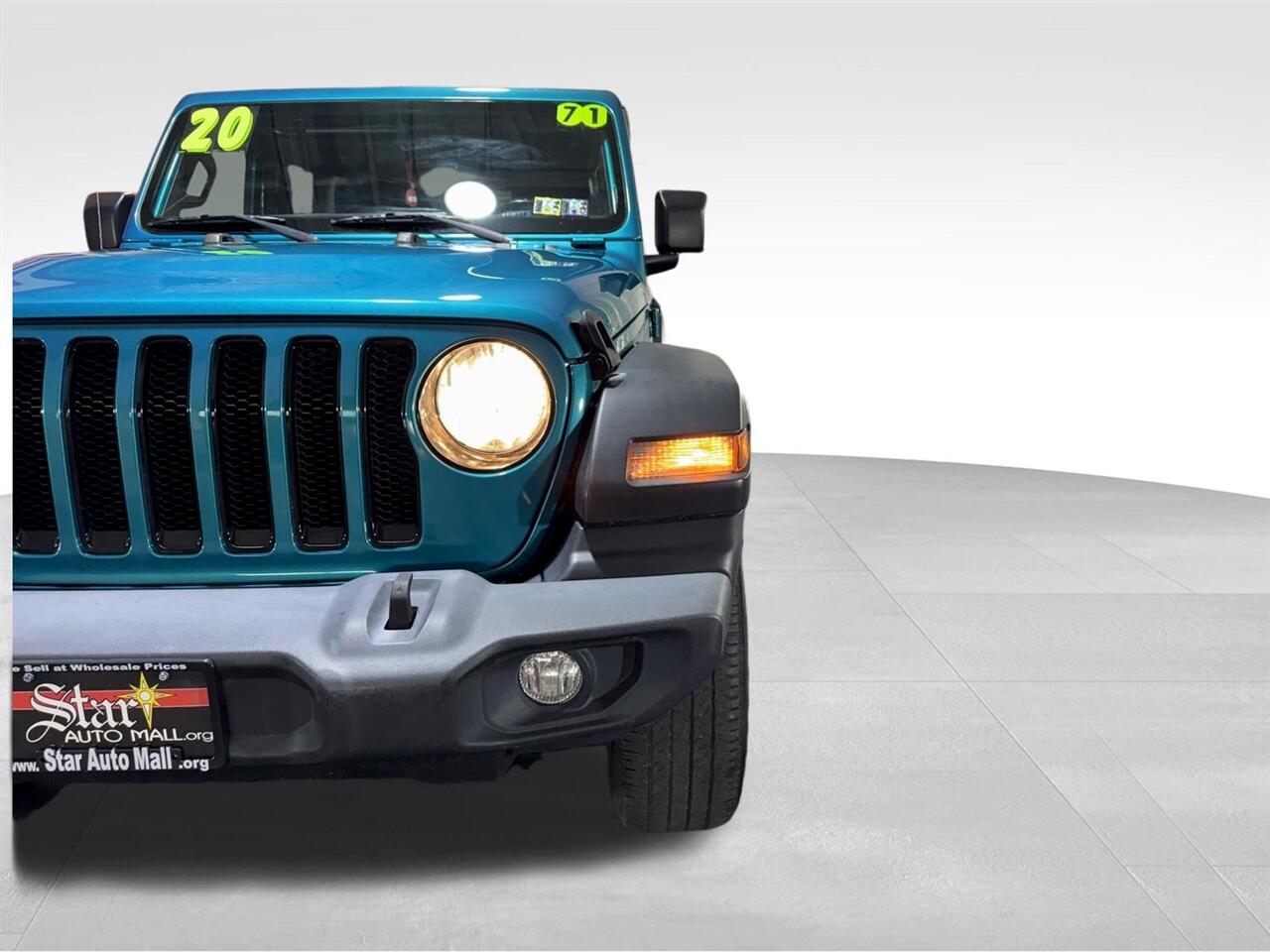 2020 Jeep Wrangler Unlimited Sport Altitude photo 10