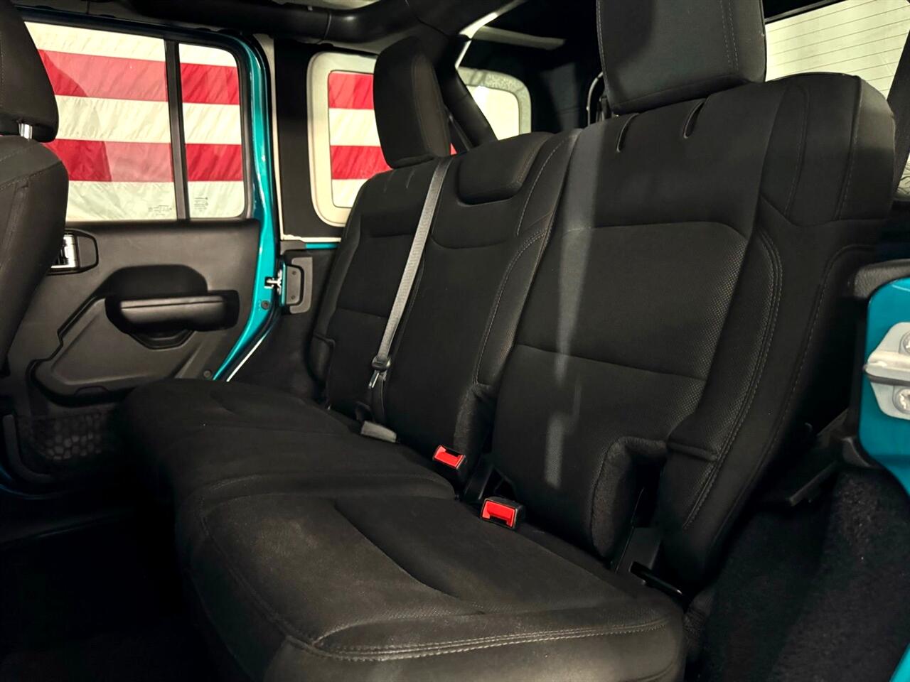 2020 Jeep Wrangler Unlimited Sport Altitude photo 14