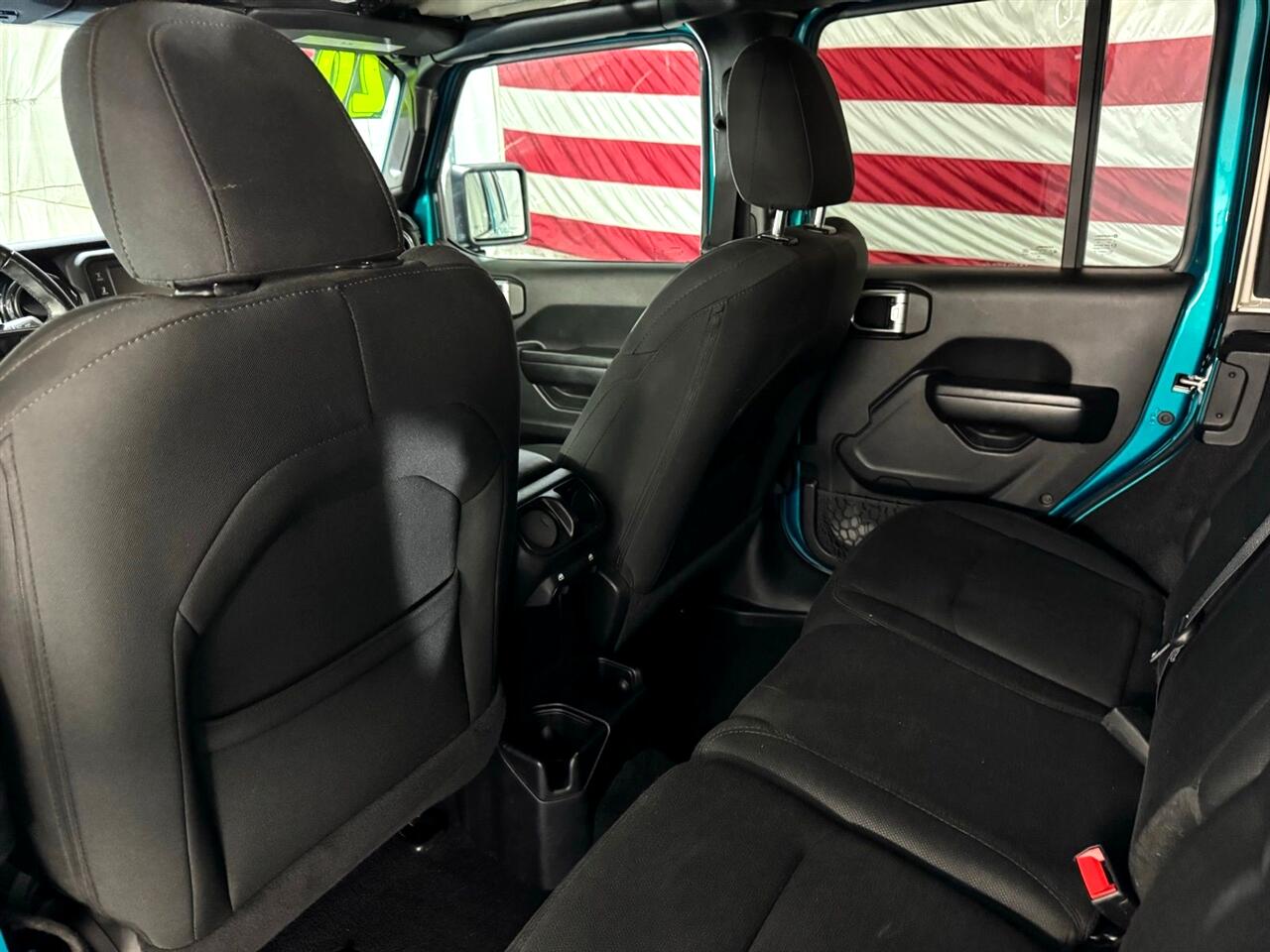 2020 Jeep Wrangler Unlimited Sport Altitude photo 15
