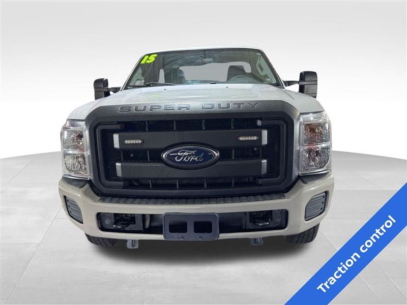 Ford Super Duty F-250 SRW 4WD Reg Cab 137" XLT 2015 Ford Super Duty F-250 SRW 4WD Reg Cab 137" XLT 2015