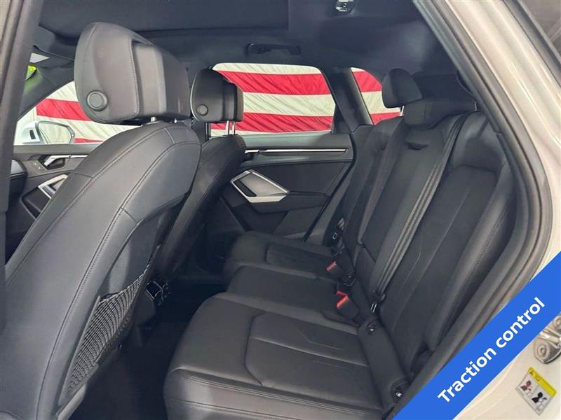 Audi Q3 S line Premium 45 TFSI quattro 2022 Audi Q3 S line Premium 45 TFSI quattro 2022