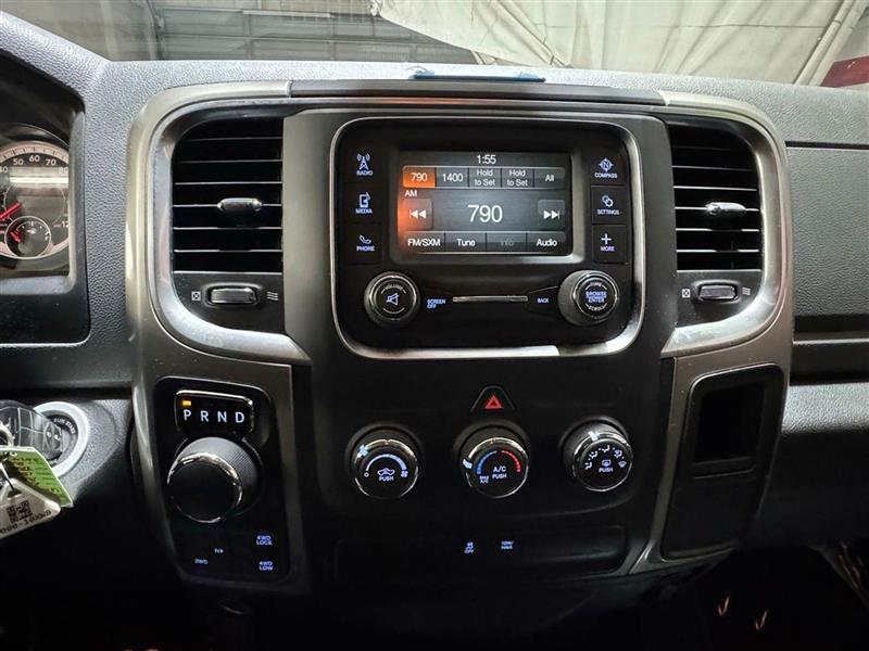 RAM 1500 SLT 4x4 Quad Cab 6'4" Box 2018 RAM 1500 SLT 4x4 Quad Cab 6'4" Box 2018