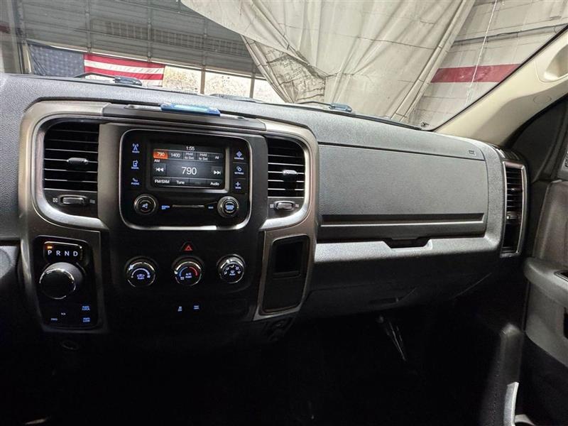 RAM 1500 SLT 4x4 Quad Cab 6'4" Box 2018 RAM 1500 SLT 4x4 Quad Cab 6'4" Box 2018