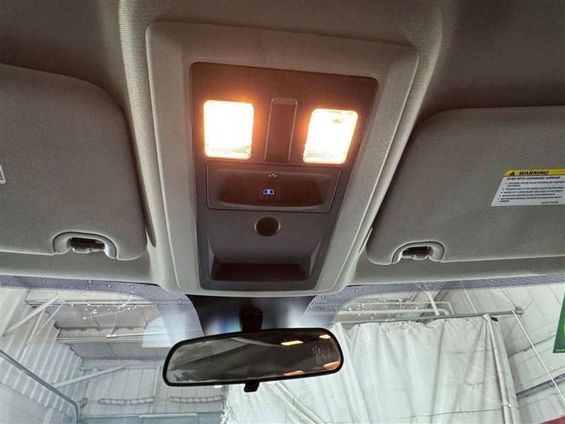 RAM 1500 SLT 4x4 Quad Cab 6'4" Box 2018 RAM 1500 SLT 4x4 Quad Cab 6'4" Box 2018