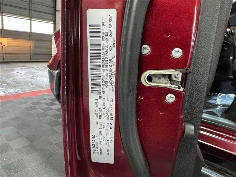 RAM 1500 SLT 4x4 Quad Cab 6'4" Box 2018 RAM 1500 SLT 4x4 Quad Cab 6'4" Box 2018