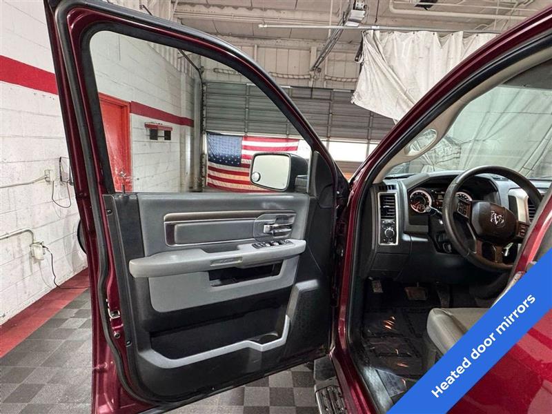 RAM 1500 SLT 4x4 Quad Cab 6'4" Box 2018 RAM 1500 SLT 4x4 Quad Cab 6'4" Box 2018