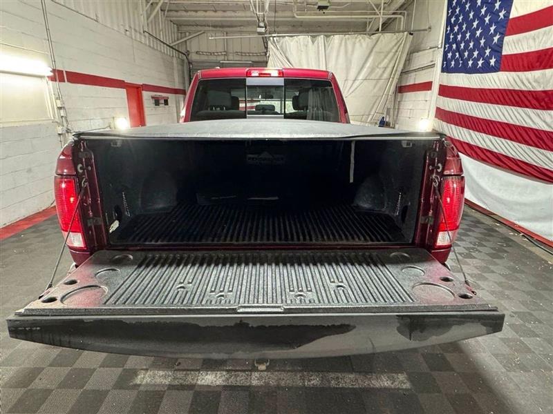 RAM 1500 SLT 4x4 Quad Cab 6'4" Box 2018 RAM 1500 SLT 4x4 Quad Cab 6'4" Box 2018