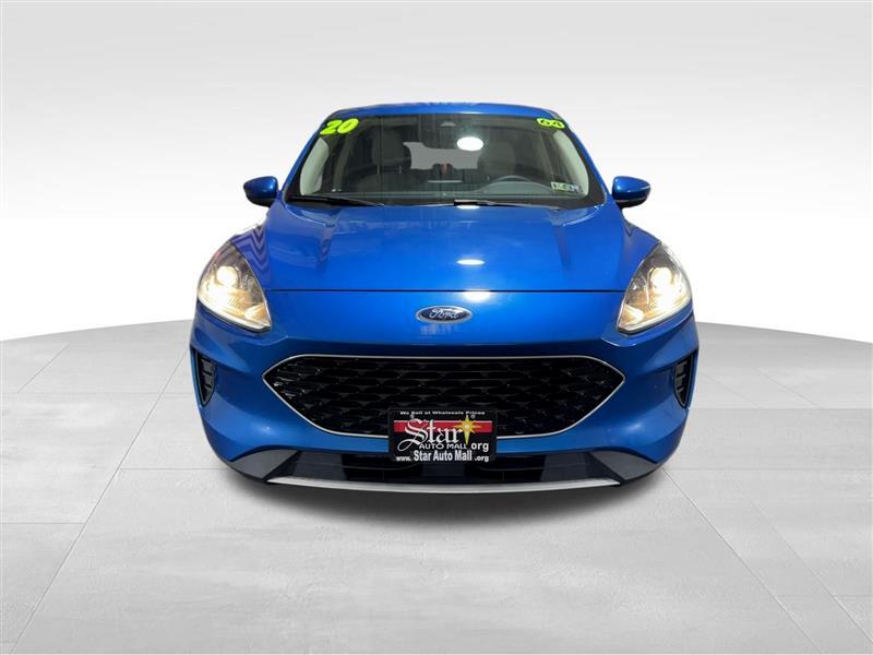 2020 Ford Escape SE photo 2