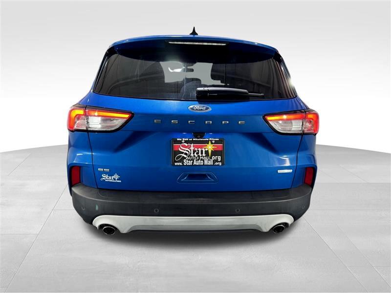 2020 Ford Escape SE photo 5