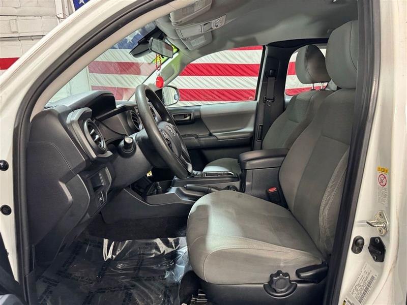 Toyota Tacoma SR5 Access Cab 6' Bed I4 4x2 AT (Natl) 2018 Toyota Tacoma SR5 Access Cab 6' Bed I4 4x2 AT (Natl) 2018