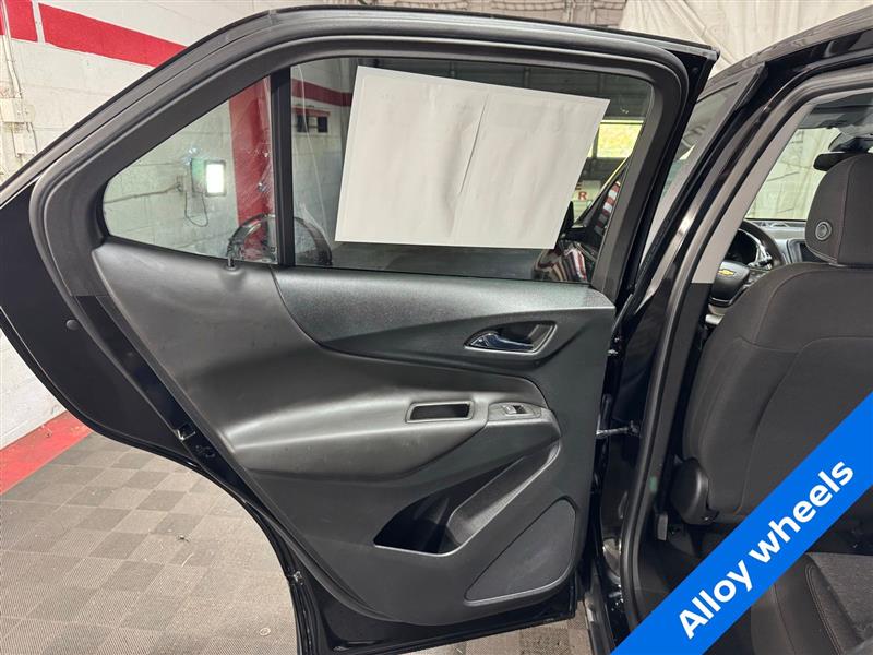 Chevrolet Equinox AWD 4dr LT w/1LT 2023