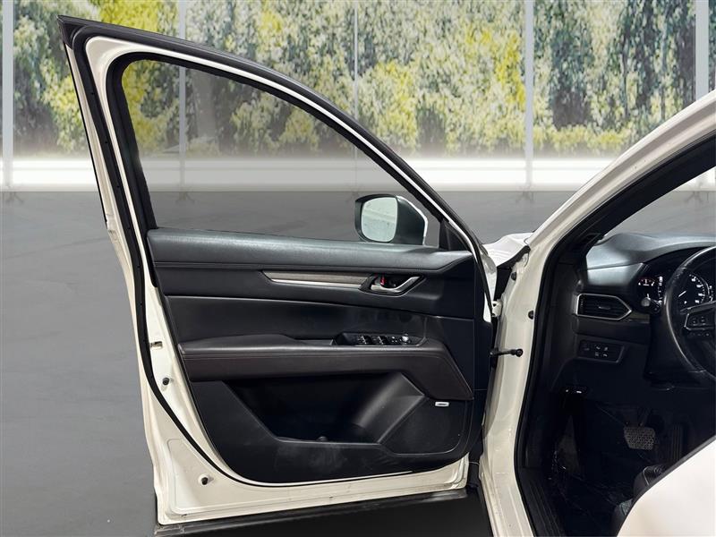 Mazda CX-5 Signature AWD 2021 Mazda CX-5 Signature AWD 2021