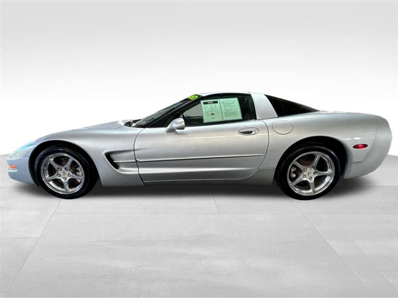 2001 Chevrolet Corvette Base photo 8