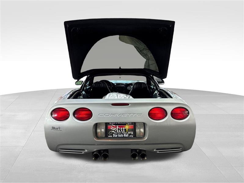 2001 Chevrolet Corvette Base photo 11