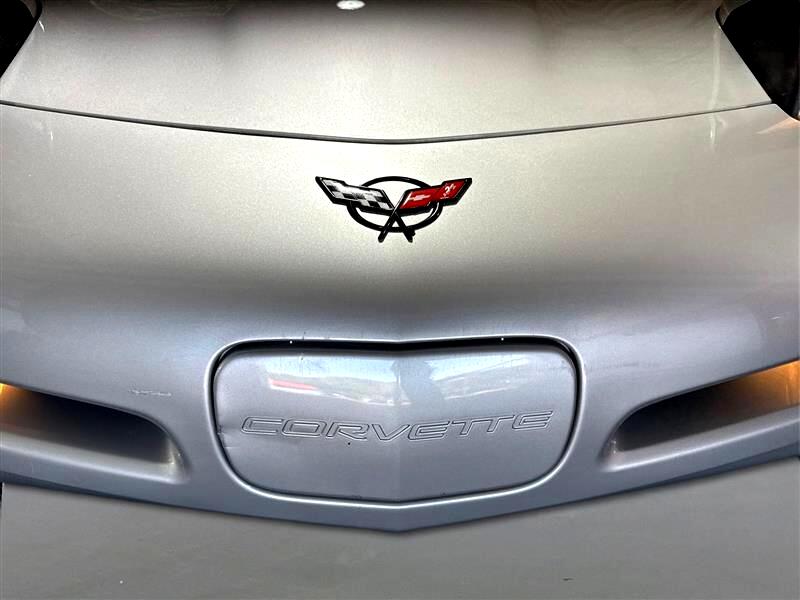2001 Chevrolet Corvette Base photo 19