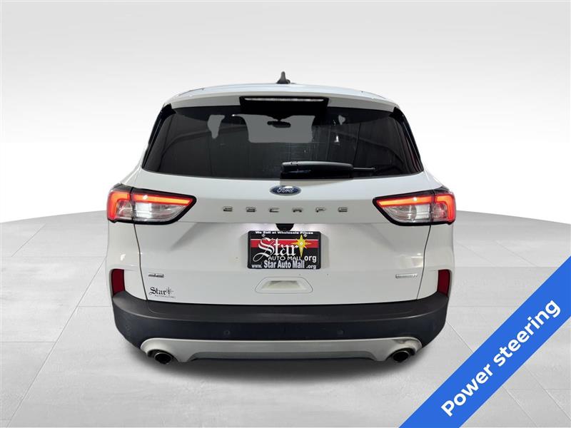 2020 Ford Escape SE photo 4