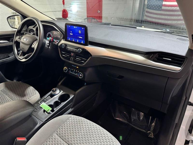 Ford Escape SE FWD 2020 Ford Escape SE FWD 2020
