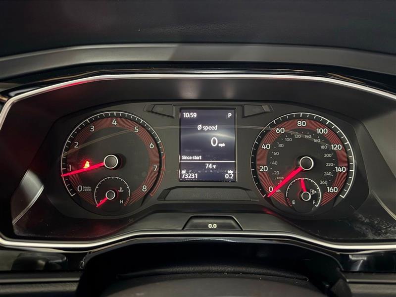 Volkswagen Jetta R-Line Auto w/SULEV 2019 Volkswagen Jetta R-Line Auto w/SULEV 2019