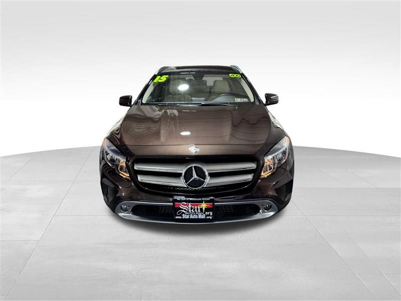 2015 Mercedes Benz GLA 250 photo 2
