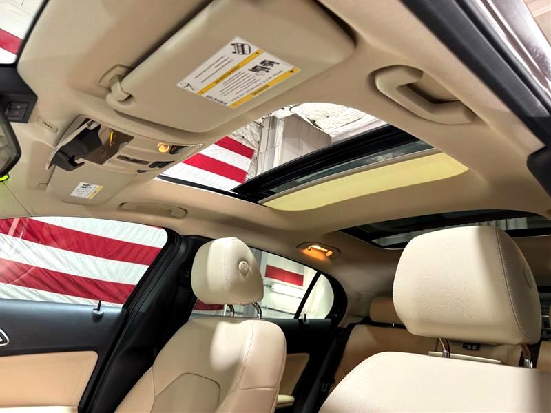 2015 Mercedes Benz GLA 250 photo 24