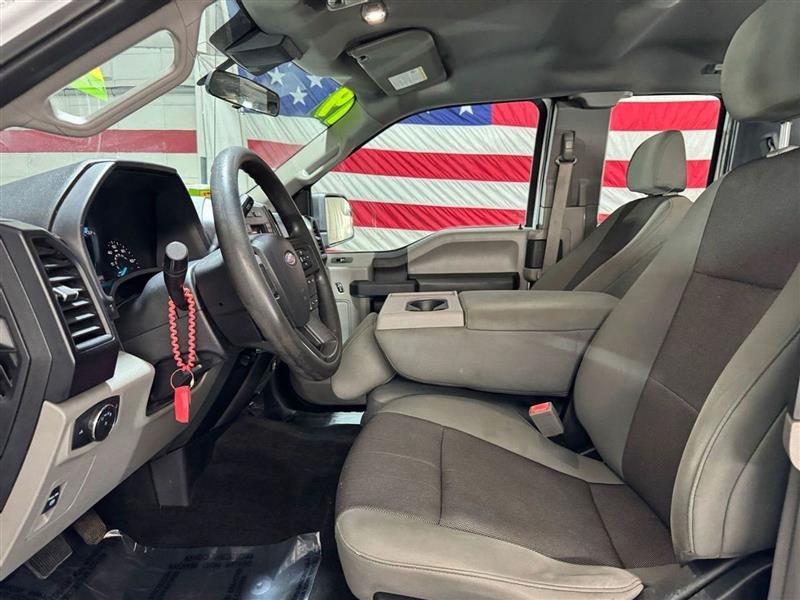 Ford F-150 Lariat 4WD SuperCab 6.5' Box 2019 Ford F-150 Lariat 4WD SuperCab 6.5' Box 2019