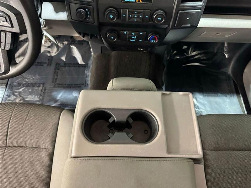 Ford F-150 Lariat 4WD SuperCab 6.5' Box 2019 Ford F-150 Lariat 4WD SuperCab 6.5' Box 2019