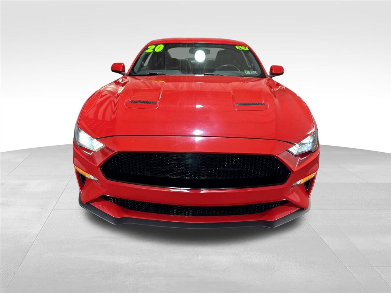 2020 Ford Mustang EcoBoost Premium photo 2