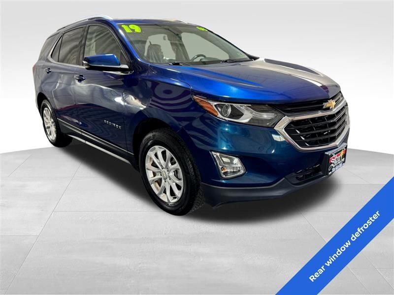 2019 Chevrolet Equinox LT photo 3