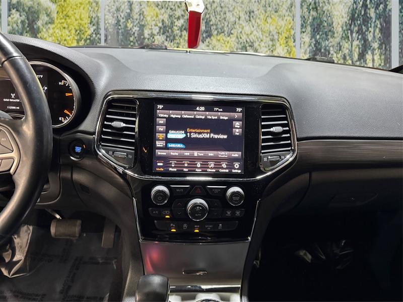 Jeep Grand Cherokee Laredo 4WD 2020 Jeep Grand Cherokee Laredo 4WD 2020