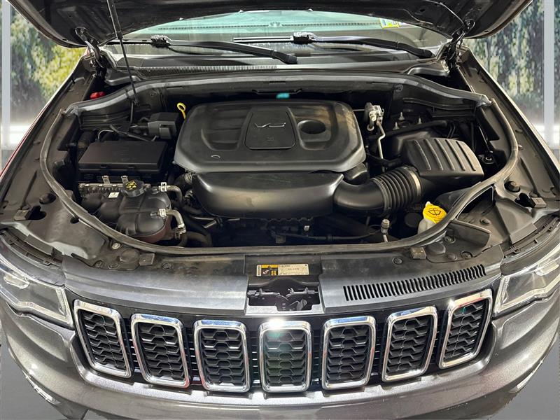 Jeep Grand Cherokee Laredo 4WD 2020 Jeep Grand Cherokee Laredo 4WD 2020