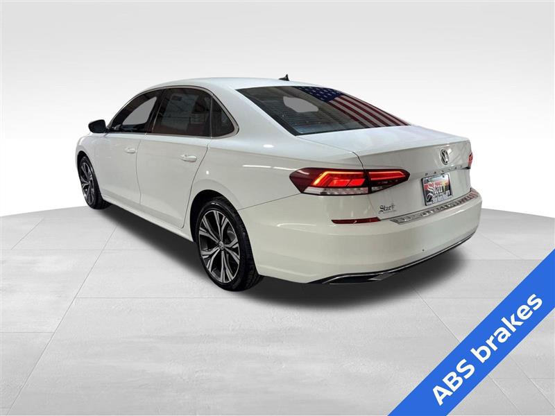 Volkswagen Passat SE 2021 Volkswagen Passat SE 2021