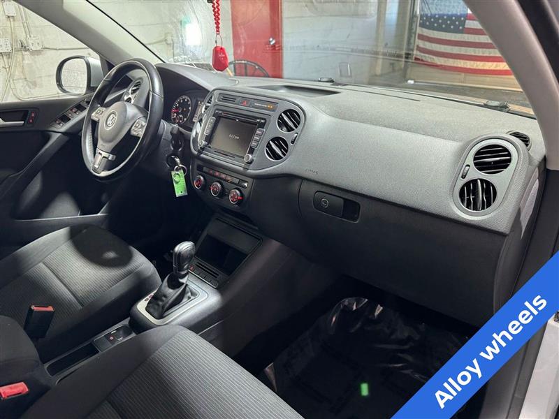 Volkswagen Tiguan S 4Motion 2015 Volkswagen Tiguan S 4Motion 2015