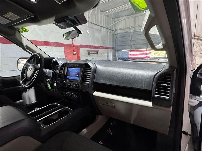 Ford F-150 XL SuperCab 8-ft. Bed 4WD 2019 Ford F-150 XL SuperCab 8-ft. Bed 4WD 2019