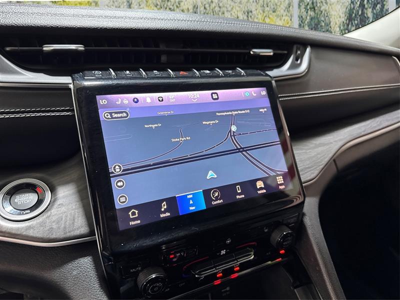 Jeep Grand Cherokee Limited 2WD 2023 Jeep Grand Cherokee Limited 2WD 2023