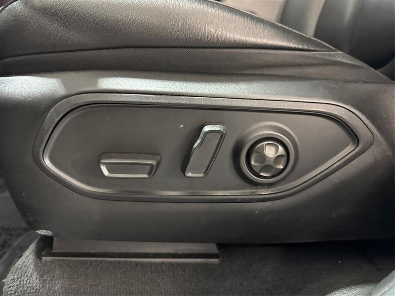 Jeep Grand Cherokee Limited 2WD 2023